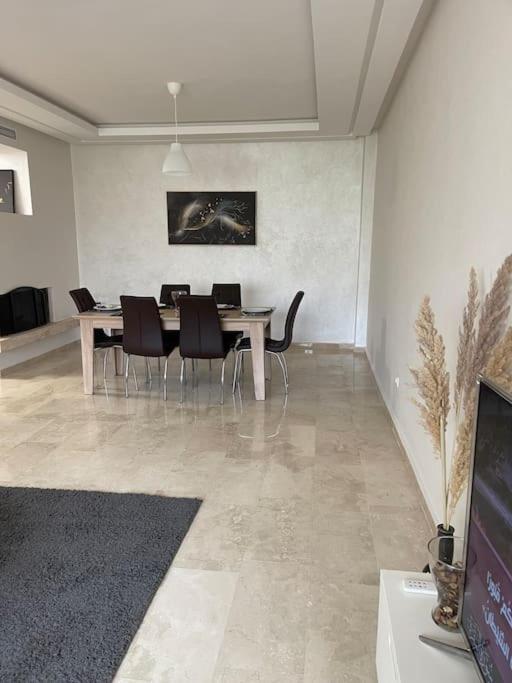 Apartamento Chic & Cosy Flat Near Airport Lockbox Fast Wifi Nouaceur Exterior foto